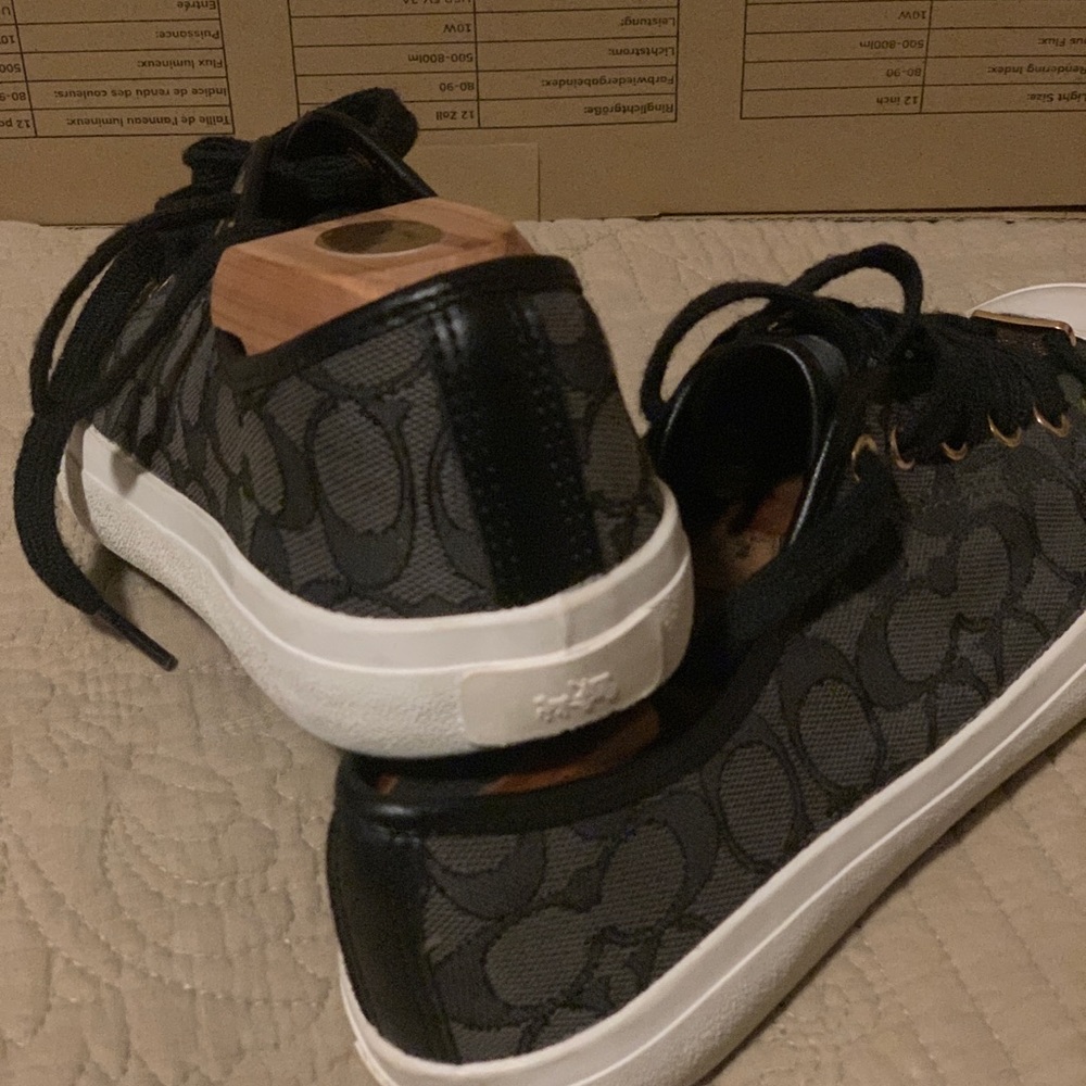 Coach shoes size 10B
